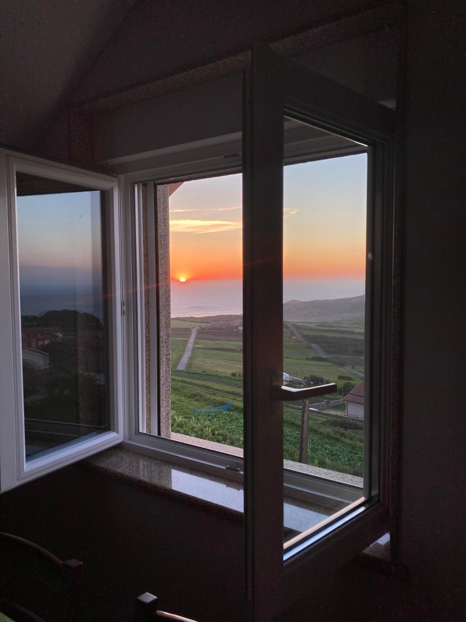 Mirador Do Faro Tourinan Apartment Muxia Bagian luar foto